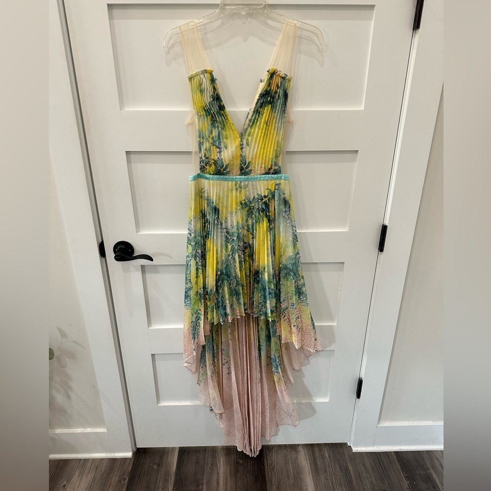 Bebe sleeveless Maxi Gown Size 6